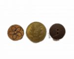 Ekta Enterprise Assorted Big Size Natural Coconut Shell Round Wooden Button Flower Laser Printed Dia. 18mm 2 Holed used for Clothing, Curtains, Art and Crafts, DIY Projects, Sweater, Designer Ladies Dress Sleeves, and Sewing Pack of 25 - Image 3
