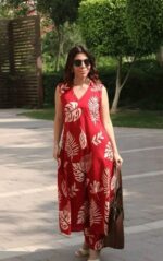 Women Printed Rayon Sleeveless Kurta Palazzo Set Ethnic Traditional Outfit Straight Kurta with Flared Comfortable Daily Use - Image 3