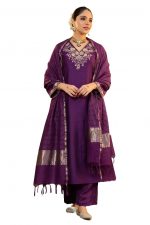 Klosia Women Embroidery Solid Straight Kurta and Pant Set with Dupatta
