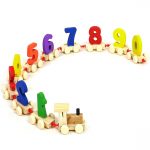Wooden Number Train Educational Toy, 0-9 Digits Learning, Colourful Blocks, Pull-Along Design Number Train Set