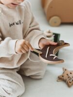 Lacing Toy for Toddlers Montessori Threading Fine Motor Skill Development Educational Preschool Learning Activity Cloud Shape Baby Hand Eye Coordination Toy (Brown) - Image 2