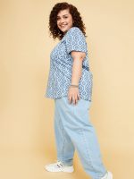 Max Plus Size Women Textured Lace Detailed Top - Image 3
