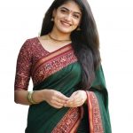 Woven Kanjivaram Silk Blend, Pure Silk Saree (Mustard)