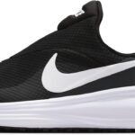 Nike Womens Revolution Easyon Running Shoes