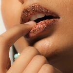 mCaffeine Coffee Lip Scrub Balm - 85% Reduction in Dark Lips & Pigmentation | Heals Dry & Chapped Lips | With Natural Sugar, Cold Pressed Coconut Oil & Coffee Scrub | 100% Vegan (12gm) - Image 3