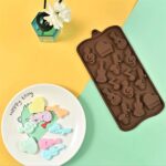 Musical Instrument Silicone Chocolate Mold Guitar Violin Flute Candy Moulds Ice Cube Fudge Chocolate DIY Jelly Gummy Cupcake Topper Birthday Theme Cake Decoration Fondant Cake Decorating Tools - Image 3