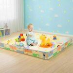 TARKAN Foldable Baby Play Mat with Raised Borders, Double-Sided Design, 140 x 180 cm x 7mm, Dinosaur and Penguin Pattern