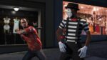 Grand Theft Auto V - Premium Edition (PS4) - Image 14