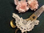 Orient Lace Craft Ecru Color,Embroidered Sew On Lace Patch for Lace Jewelry,Suits,Saree & Dupatta Qty 5 Pieces ,Used As Trims,Borders,Designer Embroidery Patch,Applique,Sewing Supplies,3D Rayon Lace Patch Work,DIY Art & Craft .
