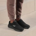 Skechers Mens Go Run Pure Sneaker - Image 5