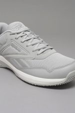 Reebok Men's - Baseliner Shoe - High Performance Sports - Tennis Shoe with Superior Traction. - Image 7