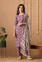 Amazon Brand - Tavasya Womens Floral Printed Regular Pure Cotton Kurta with Trousers & Dupatta | Kurta Set | Salwar Suit | Ethnic Wear - Image 2